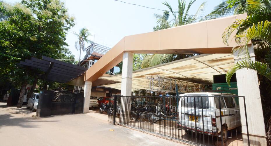Royal Park Beach Resort, Goa 1